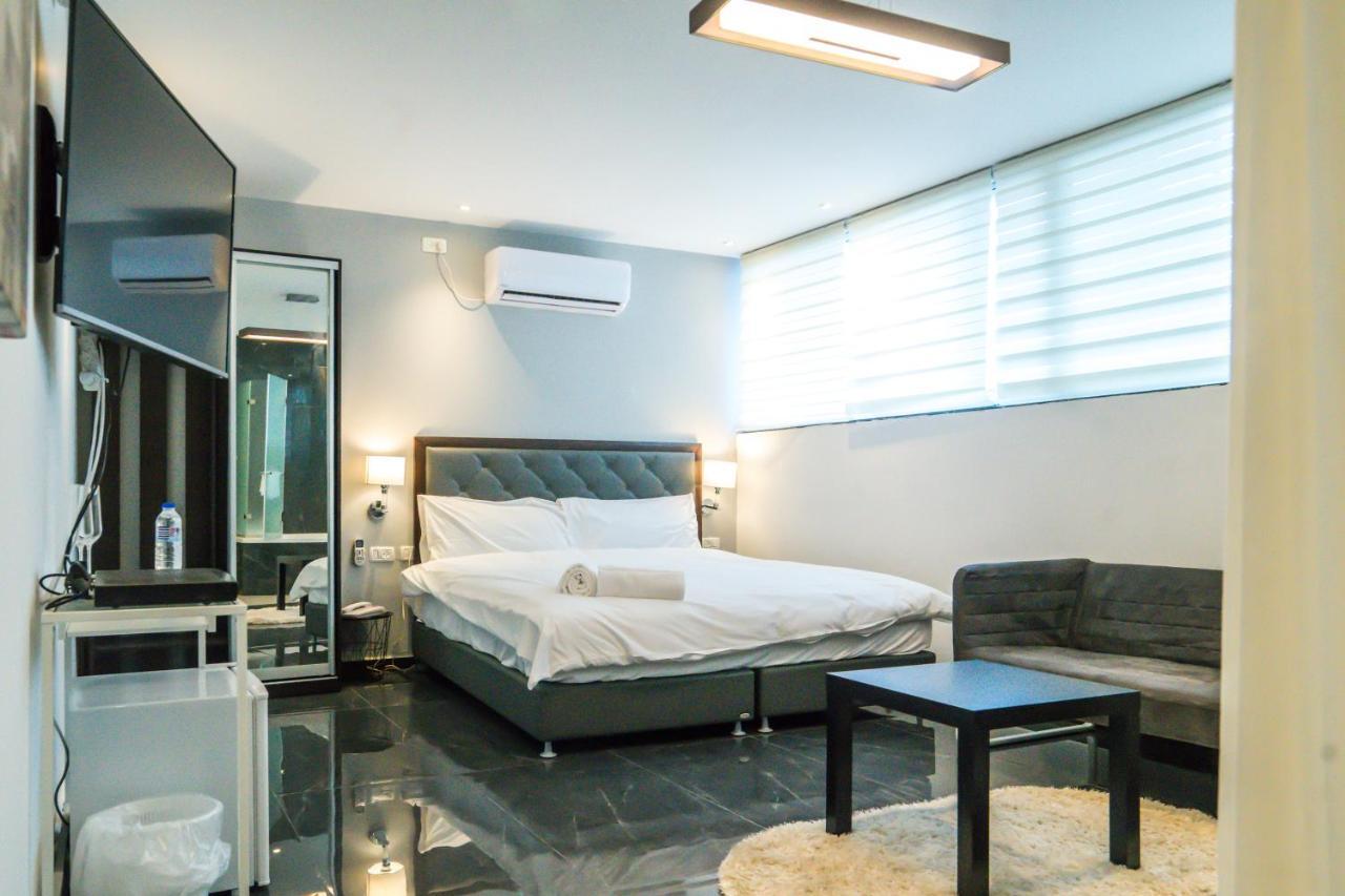 אילבן Eleven Spa Suites Єрусалим Екстер'єр фото